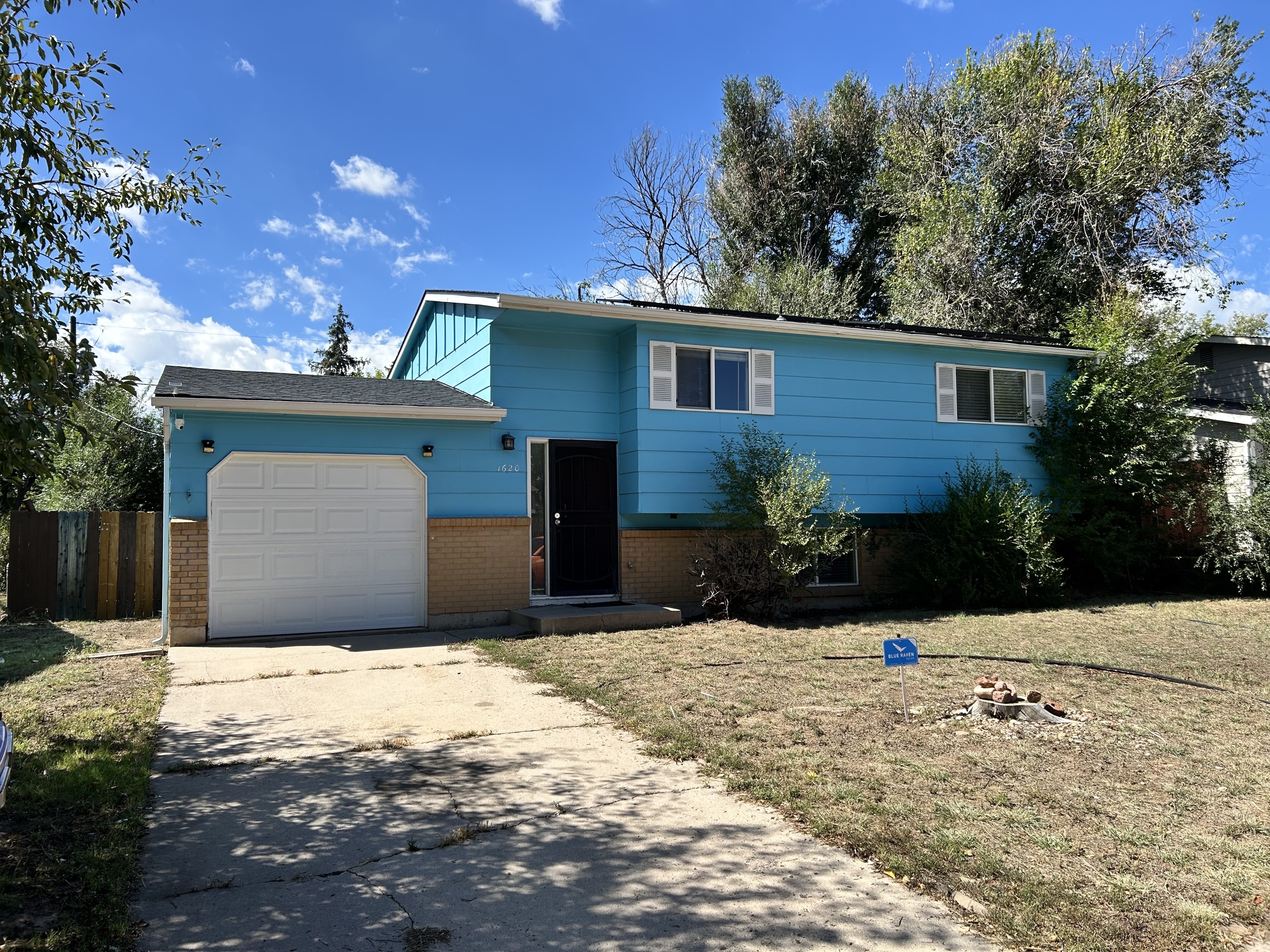 1620 River Drive