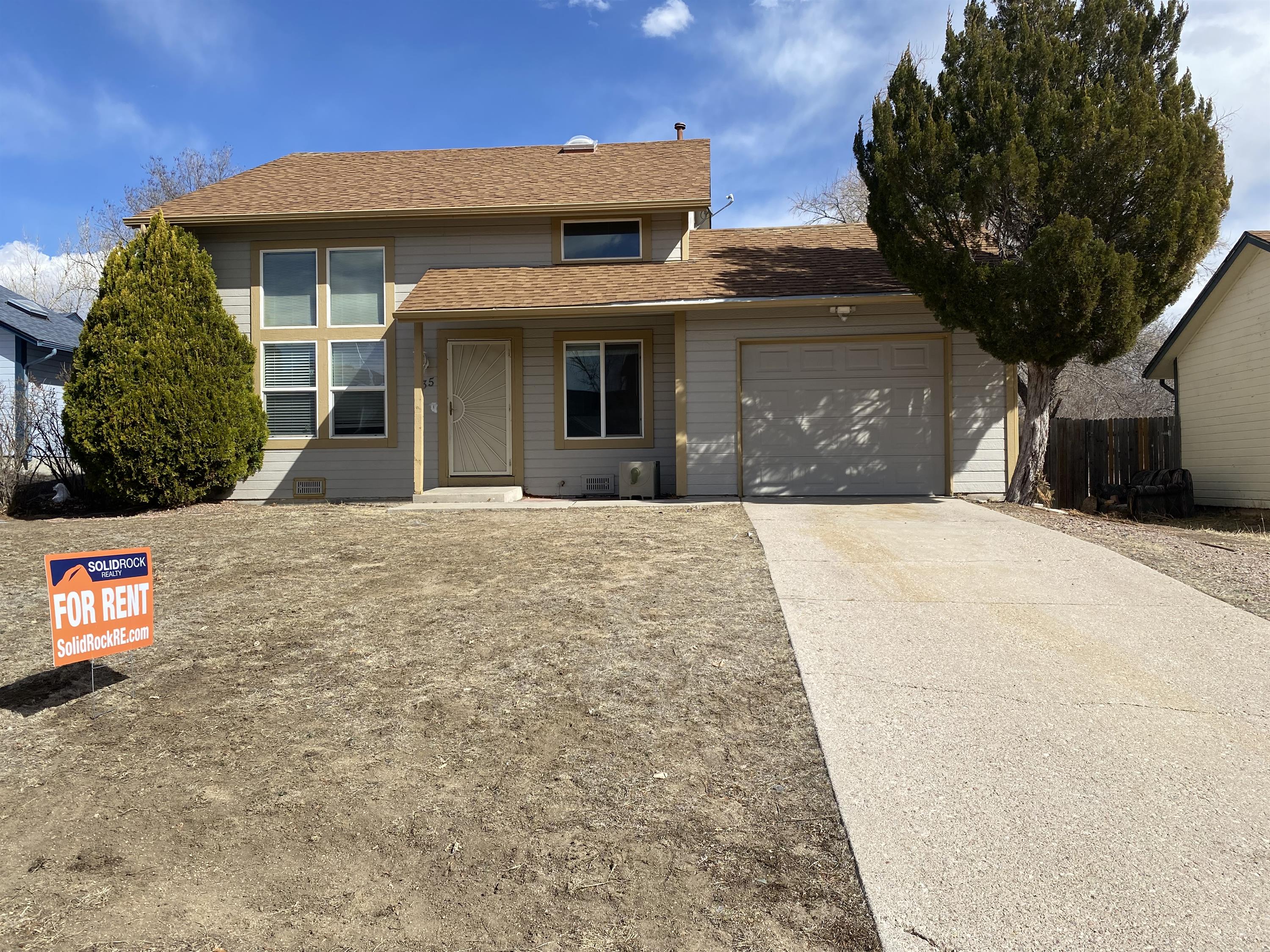 935 Greenbrier Drive