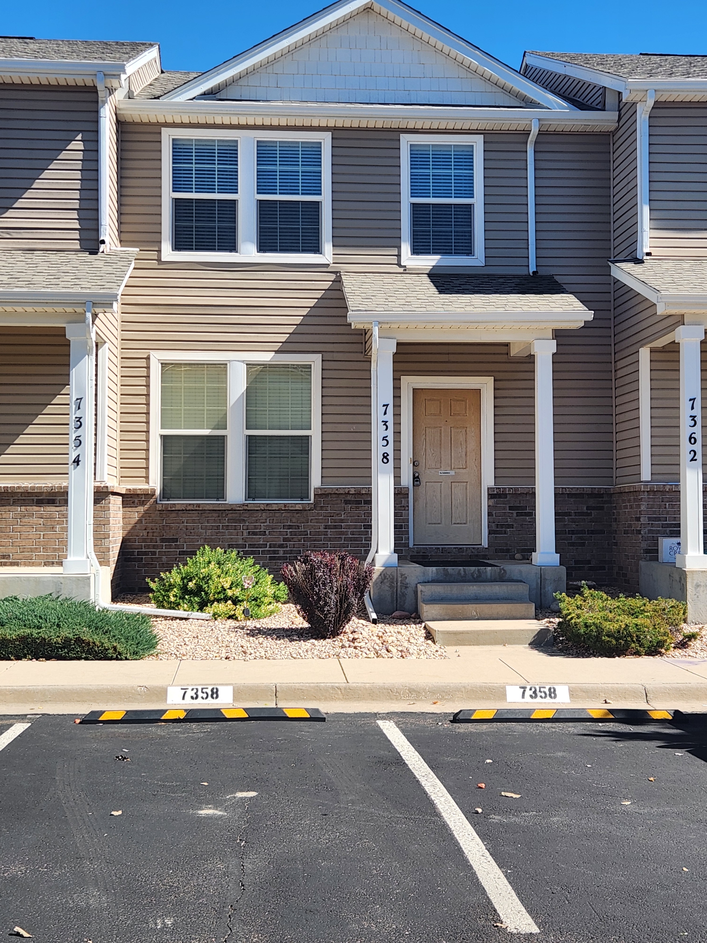 7358 Countryside Grove - 1