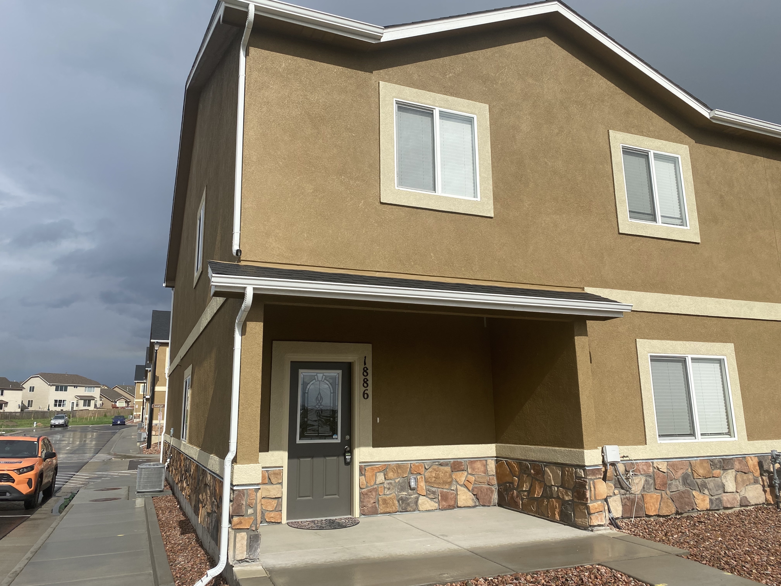 1886 Sandtoft Heights